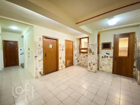 Image 30 - 256956